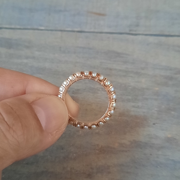 Vintage 18K Yellow Gold Custom Cultured Pearl Eternity Band Ring - Picture 8 of 12